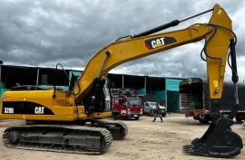 Excavadora Caterpillar 320 D, 2015