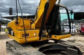 Excavadora Caterpillar 320 D, 2015