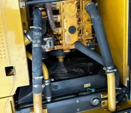 Excavadora Caterpillar 320 D, 2015