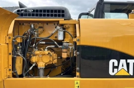 Excavadora Caterpillar 320 D, 2015
