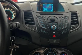 AUTOMÓVIL FORD FIESTA , 2014