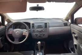 Nissan Tiida 1.8, 2013