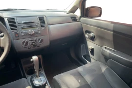 Nissan Tiida 1.8, 2013