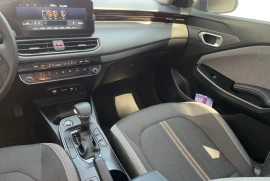 Kia K3 Zenith 1.6, 2026