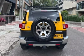 Toyota Fj Cruiser 4.0 V6 At 4x4, 2022