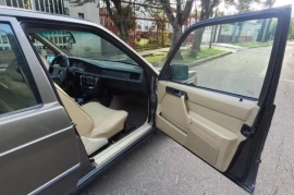 Mercedes-benz Clase E 2.0 190 E W201 At, 1983