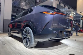 Mazda CX-6e, 2026