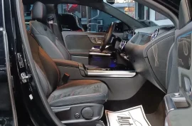 Mercedes Benz GLA 250 hibrida 2025, 2025