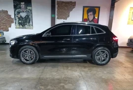 Mercedes Benz GLA 250 hibrida 2025, 2025