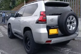 Toyota Prado 2.7 Txl Sumo, 2021