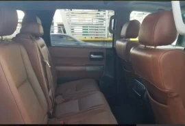 Toyota Sequoia 5.7 Limited V8 At , 2015