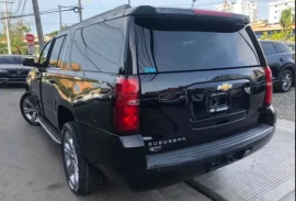 Chevrolet Suburban Lt5.3 , 2016