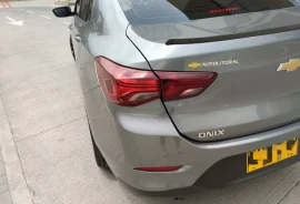 Chevrolet Onix 1.0t Automática, 2022