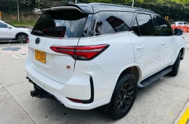Toyota Fortuner 2.8l, 2023