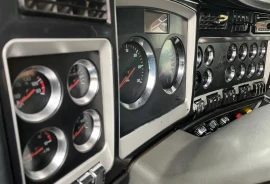 Kenworth T800 , 2015