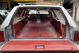 Ford Ltd Country Squire, 1984