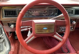 Ford Ltd Country Squire, 1984