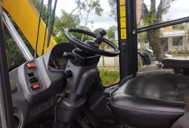 Cargador Kawasaki Modelo 90Z6, 2018