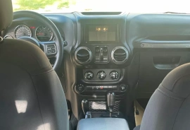 Jeep Wrangler 3.6 Sport, 2014