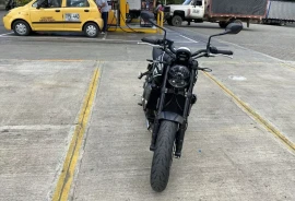 Triumph Trident 660 , 2024