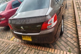 Venta vehículo marca Peugeot , 2017