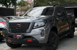 Nissan Frontier Pro4X 2024, 2024