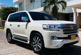 Toyota Land Cruiser 4.5 Gr.x Diesel, 2017