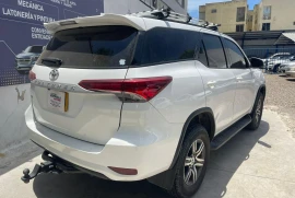 Toyota Fortuner 2.7 , 2020