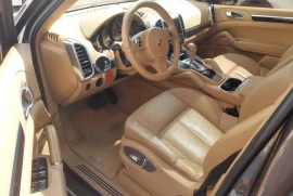 Porsche cayenne 3.0 , 2011