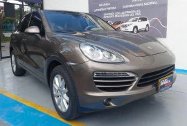 Porsche cayenne 3.0 , 2011