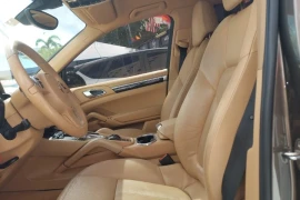 Porsche cayenne 3.0 , 2011